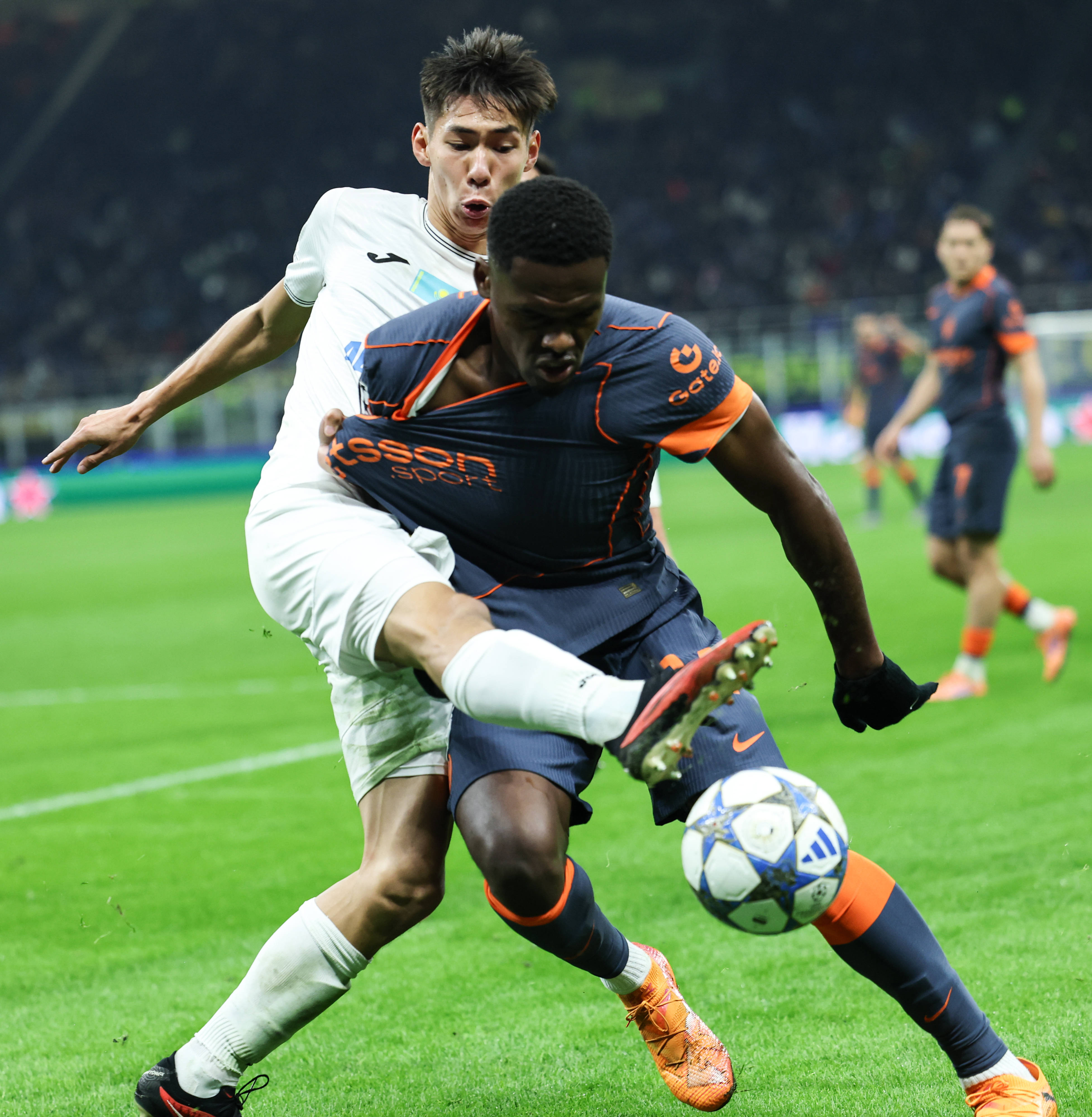 （体育）足球——欧冠：国际米兰胜阿拉木图凯拉特