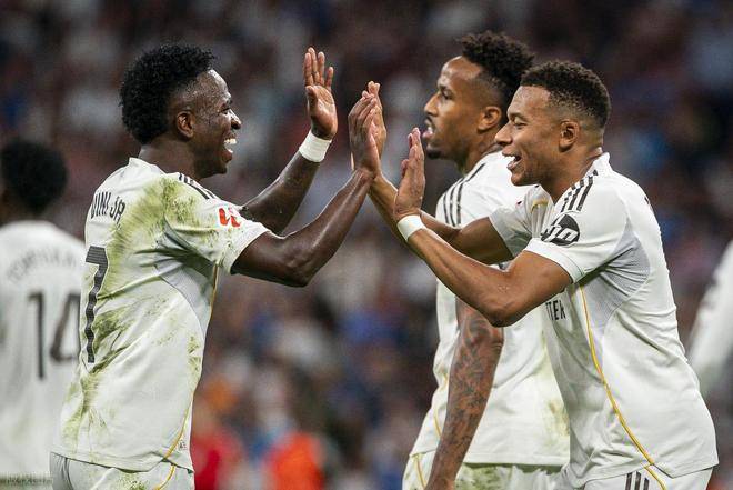 本泽马：姆巴佩能不断进球，想赢得欧冠需要维尼修斯的配合！