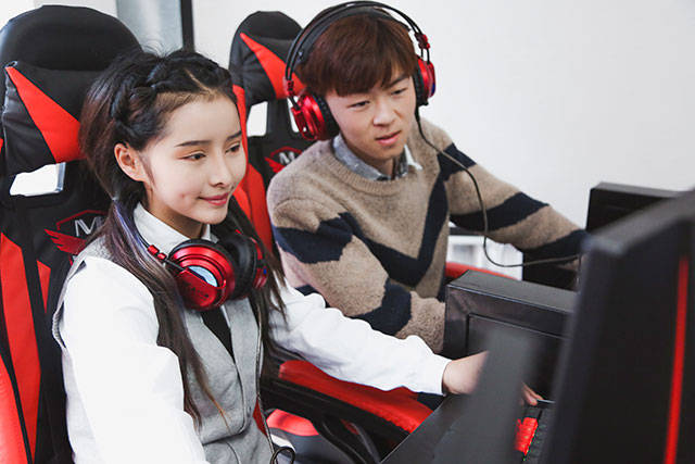 职业电竞学校推荐，开启电竞职业新征程