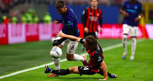 0-1！百年同城德比：6.7亿领头羊惨遭双杀 联赛8连胜+15轮不败终结